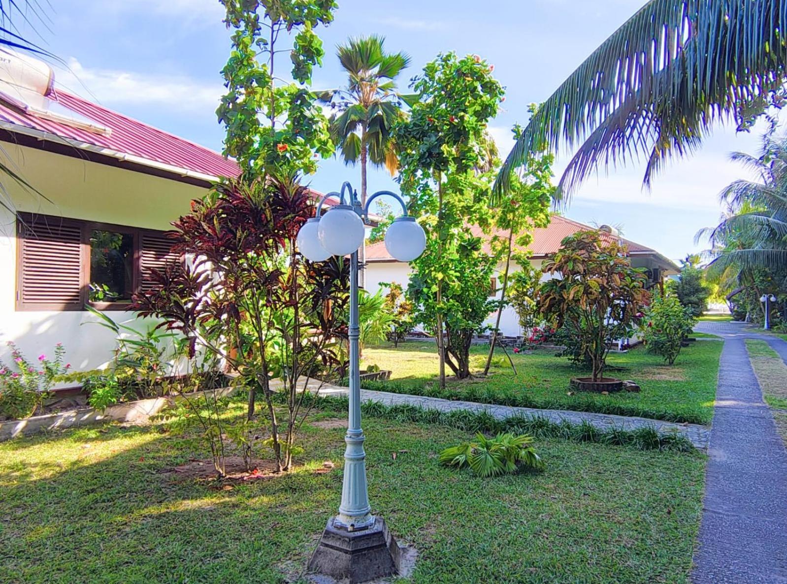 The Islander Hotel Grand Anse  Exterior photo